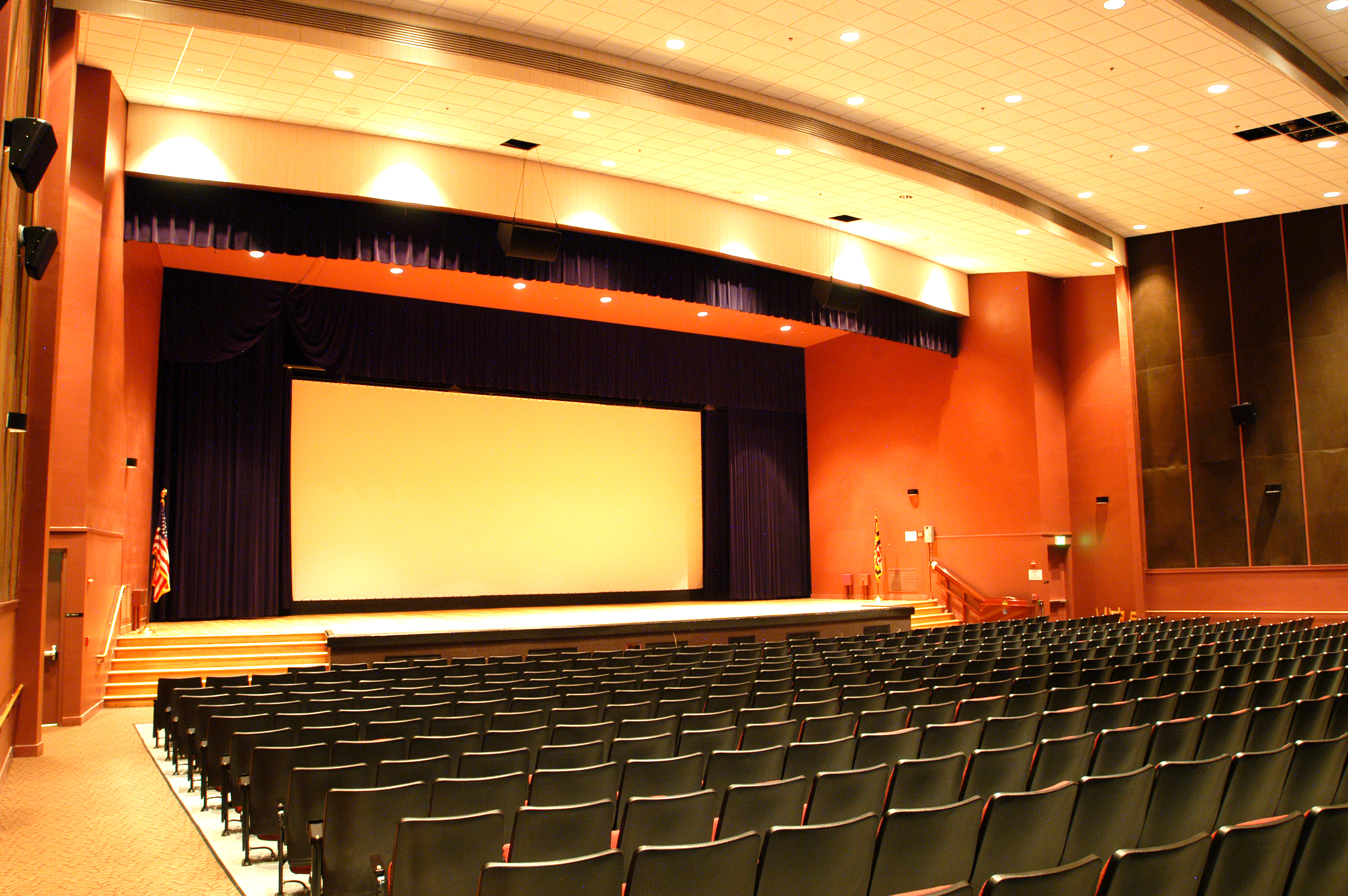 Hoff Theatre